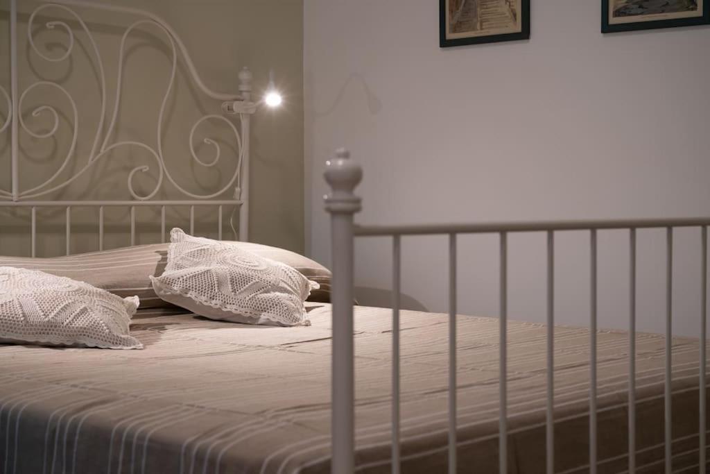 Casa Bouganville - St. Peter Romantic Apartment ภายนอก รูปภาพ